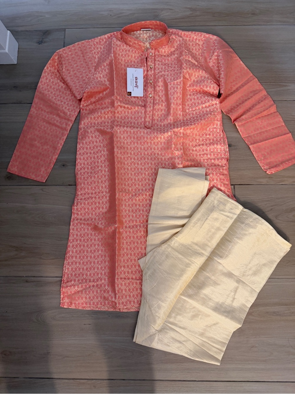 NEW Men's SKAVIJ Kurta Pajama Set Art Silk Party Wear S